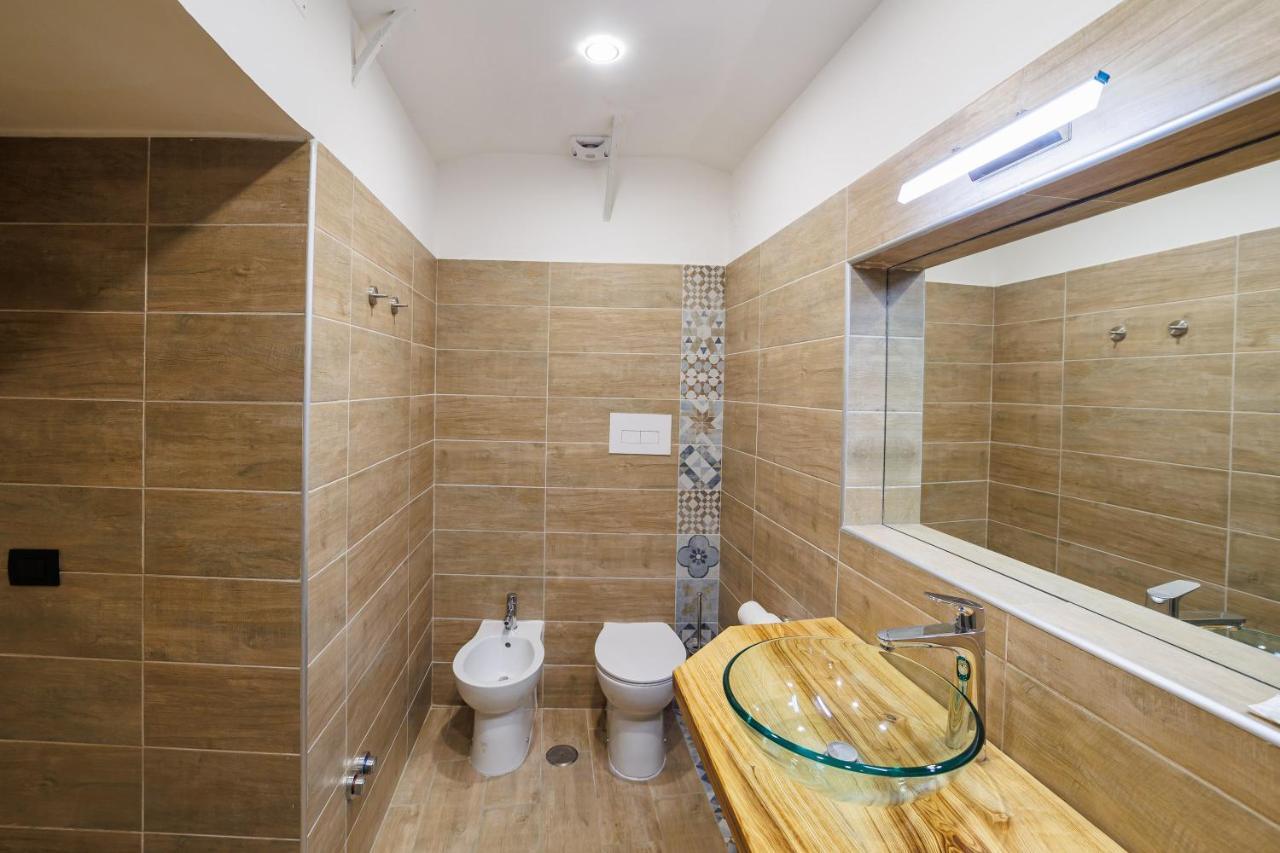 Legno Suite By HouseinNapels Buitenkant foto