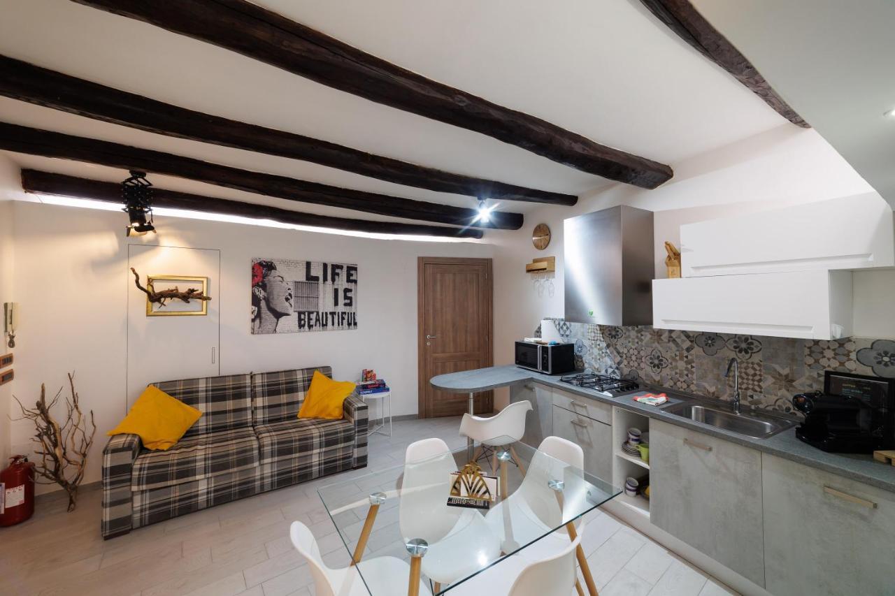 Legno Suite By HouseinNapels Buitenkant foto