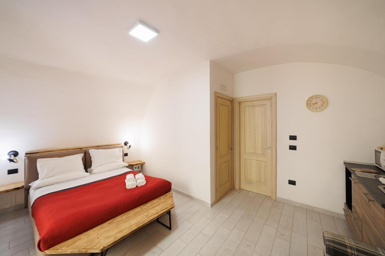 Legno Suite By HouseinNapels Buitenkant foto