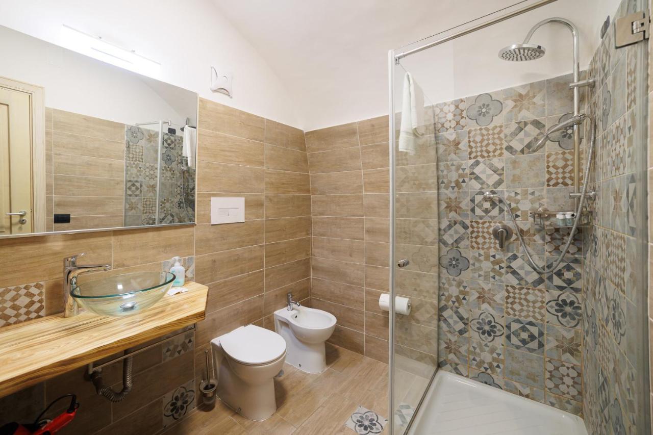 Legno Suite By HouseinNapels Buitenkant foto