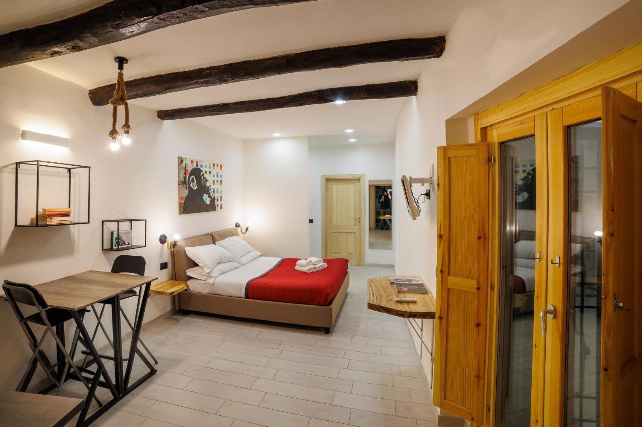 Legno Suite By HouseinNapels Buitenkant foto